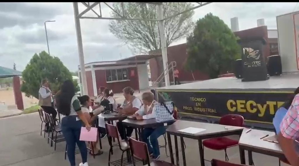  Becas Rita Cetina 
