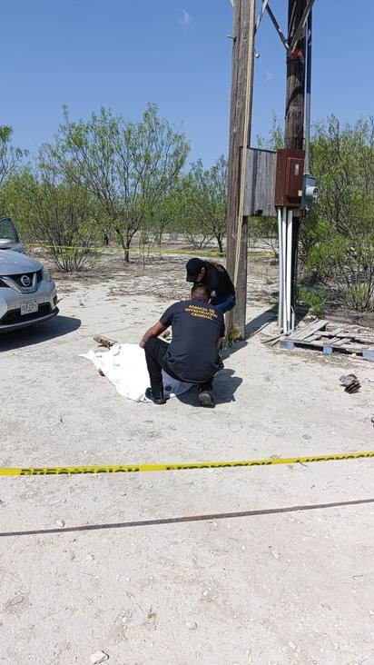Muere hombre al caer de poste en rancho de Nava