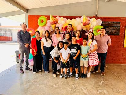 Sorpresas y sonrisas en la escuela González Ballesteros