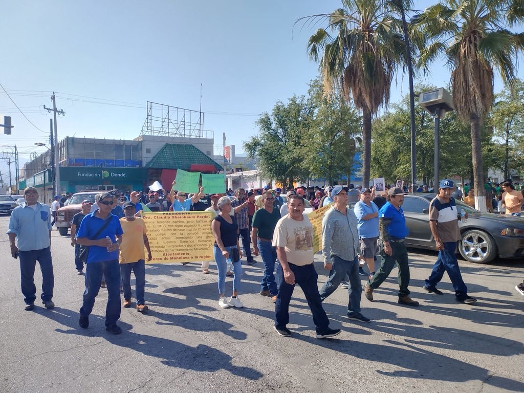 6813cbea55b3c.jpg