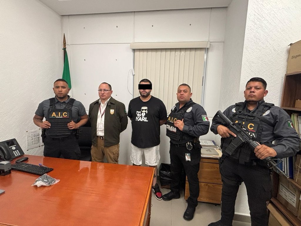 seguridad: Estaba pendiente por Conspiración y posesión de Cocaína