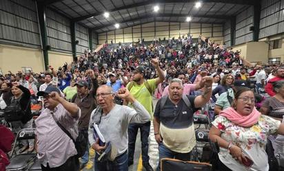 ¡Nuevo paro docente! Maestros toman el Zócalo en exigencia de derechos