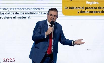 Ebrard anuncia acciones para proteger industria mexicana