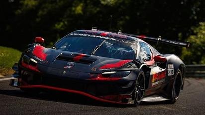 ¡Max Verstappen probó una Ferrari!