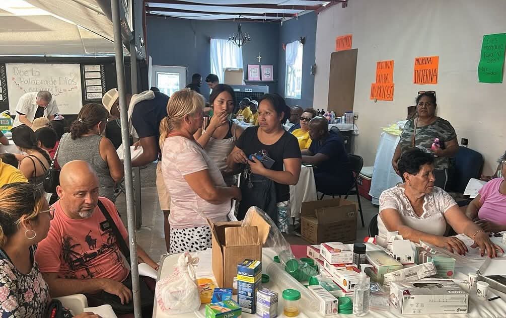 brigada médica gratuita en Sabinas