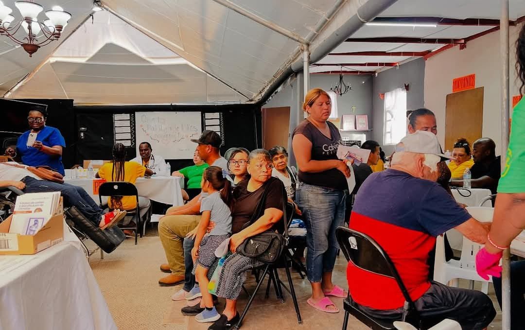 brigada médica gratuita en Sabinas