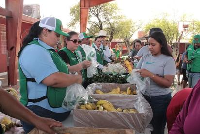 Mercadito Mejora en Sabinas ofrece productos básicos a precios bajos para apoyar economía familiar local inmediata