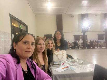 Maestros organizadores coordinan exitoso baile por 80 años de la secundaria Fortunato Gutiérrez Cruz
