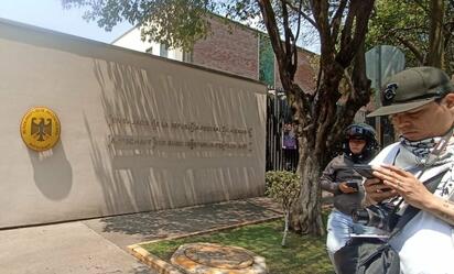 Docentes piden apoyo internacional en protesta en Polanco