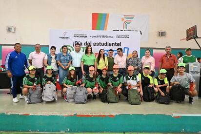 Alcaldesa Sari Pérez impulsa Rally del Día del Estudiante en Frontera