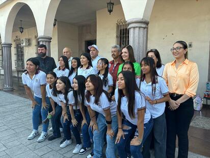 Estudiantes de secundaria avanzan a la Olimpiada Estatal del Deporte