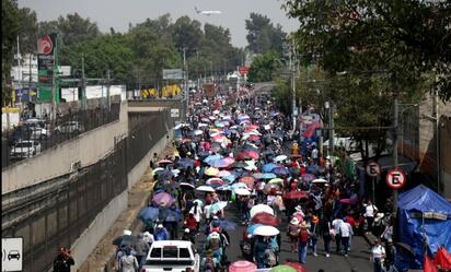 CNTE amenaza con plantón indefinido en Terminales AICM