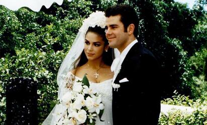 Así fue la lujosa boda de Biby Gaytán y Capetillo, hace 30 años
