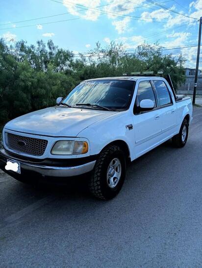 Venden camioneta en redes sociales y caen en estafa en Sabinas, Coahuila