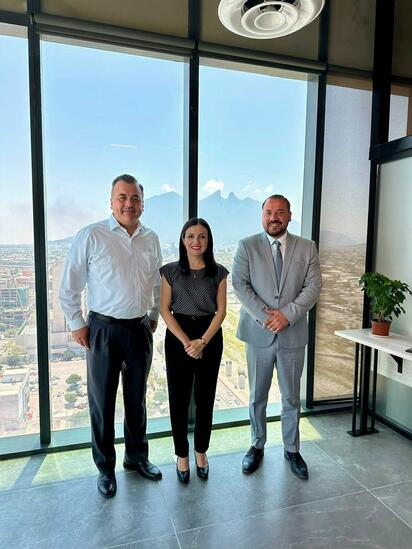 Funcionarios de Eagle Pass participan en reuniones clave de desarrollo económico en Monterrey