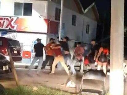 Difunden video de riña entre jóvenes tras cierre de la Feria del Norte
