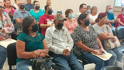 Cirugías gratuitas devuelven la vista a más de 200 personas en Monclova
