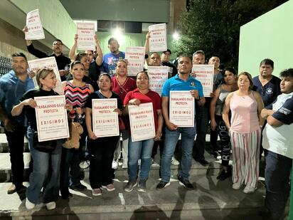 Trabajadores del IMSS se manifiestan por desesperación de no tener aire acondicionado 
