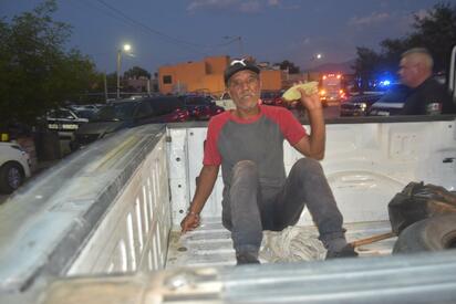 Lo detienen por pelear un cajón de estacionamiento en el IMSS Monclova