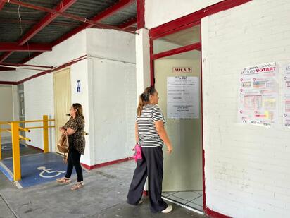 Ciudadanos foráneos se quedan sin votar en Monclova por falta de casilla especial