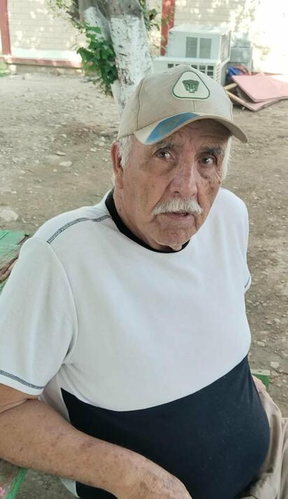 Adultos mayores, los primeros en acudir a las casillas pese a retrasos en la jornada electoral en Sabinas