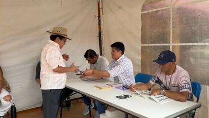 Roban 2 mil boletas electorales en Oaxaca; INE reporta incidentes en casillas 