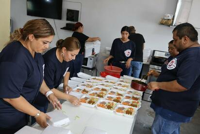 Fundación Bravitos en Sabinas ofrece atención presencial, a domicilio y comedor comunitario para personas vulnerables