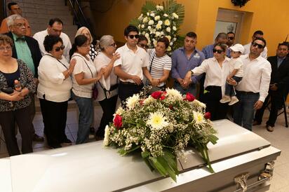 Homenaje en Sabinas al periodista Raymundo Campos, voz destacada del periodismo local y municipal
