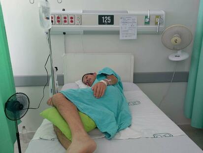 José lleva 20 días sin cirugía urgente por fallas en quirófanos de la clínica 7 