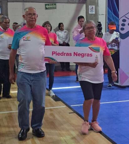 Adultos mayores de Piedras Negras destacan en Juegos Estatales en Monclova