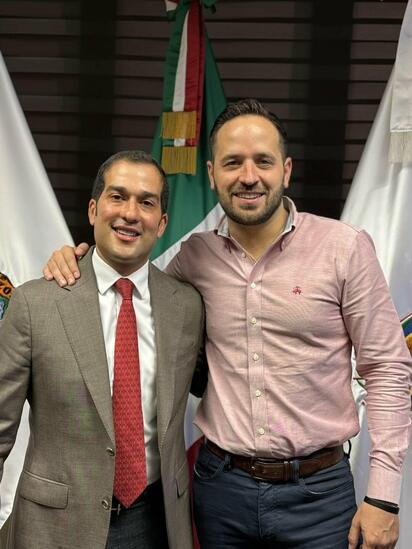 Alcalde electo de Eagle Pass se reúne con edil de Piedras Negras