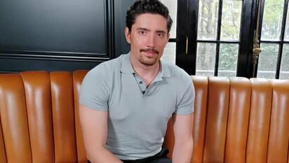 Álex Fernández lanza nuevo sencillo '¿Quién no ha llorado por amor?'