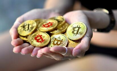 Francia condena a tres por asesinato para robar criptomonedas