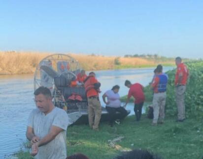 Pareja es rescatada del río Bravo tras fallido intento de cruce