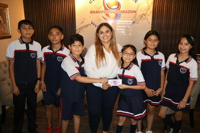 Fundación Bravistos de Corazón apoya a grupo de danza infantil rumbo a presentación en Saltillo