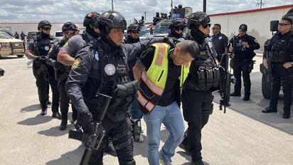 Detienen a cinco integrantes de célula criminal en operativos simultáneos en Piedras Negras
