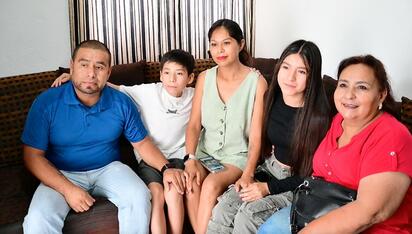 El cáncer no los venció: pareja monclovense supera la enfermedad unida por el amor y la fe