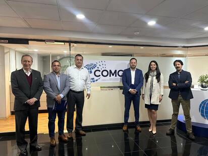Alcalde de Piedras Negras presenta panorama económico y fronterizo ante empresarios del COMCE