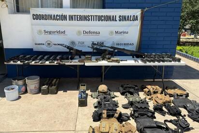 Incautan más de 6 mil cartuchos y armas de alto poder en Culiacán
