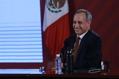 “Un desastre”: senadores estallan por nombramiento de Gatell