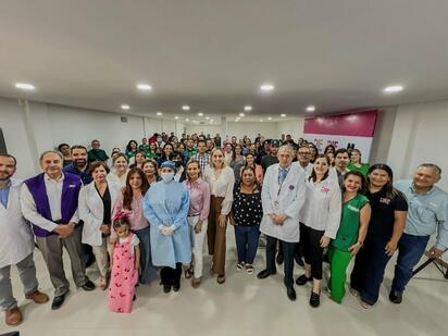 DIF Monclova recibe más de 3,750 batas hospitalarias para proteger al personal médico