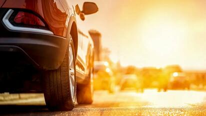 Niña muere por calor tras ser dejada en auto en Texas