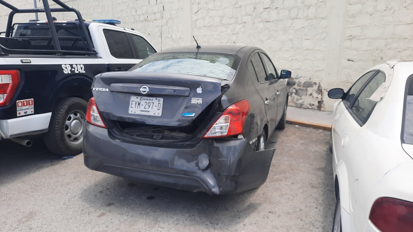 seguridad: Colisión por alcalce frente a la colonia Emiliano Zapata Sur