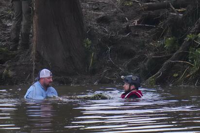 Inundaciones en Texas dejan 91 muertos: Casa Blanca