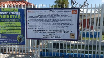 Docentes del CBTIS 20 en Sabinas se manifiestan por mejores condiciones laborales