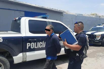 Intentan linchar a presunto ladrón en San Ancas de Potrero; policías lo rescatan