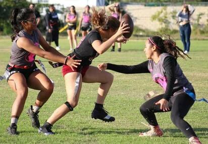 Piden a Fomento Deportivo intervenir en caso de agresión en liga de tochito femenil
