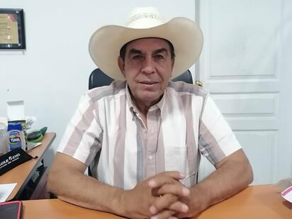 Ganaderos claman por centro de subasta para vender mejor su ganado “Vendemos a 80 pesos lo que en Nuevo León pagan a 100”: Arturo Valdés
