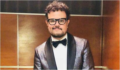 Aleks Syntek causa polémica por imagen de Ozzy con IA