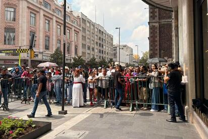 Cierre del Zócalo impide acceso a evento México-Tenochtitlán